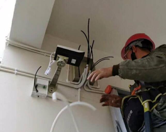 小知識：襄陽監(jiān)控系統(tǒng)安裝如何實現(xiàn)防盜報警功能！請看獵鷹介紹！