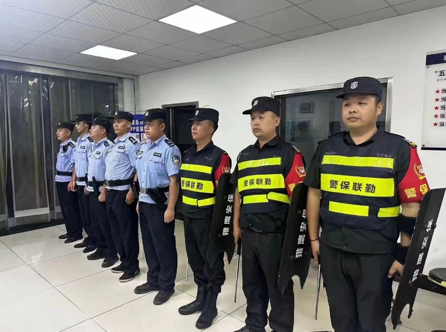 【警保聯(lián)勤】巡邏途中遇車(chē)禍，警保合力共救援